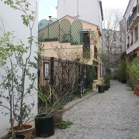 Charming Triplex With Garden アパート パリ